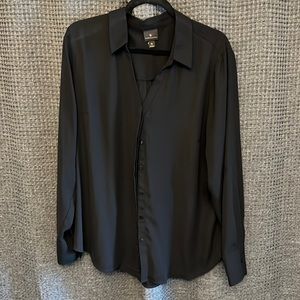 Ladies long-sleeve blouse